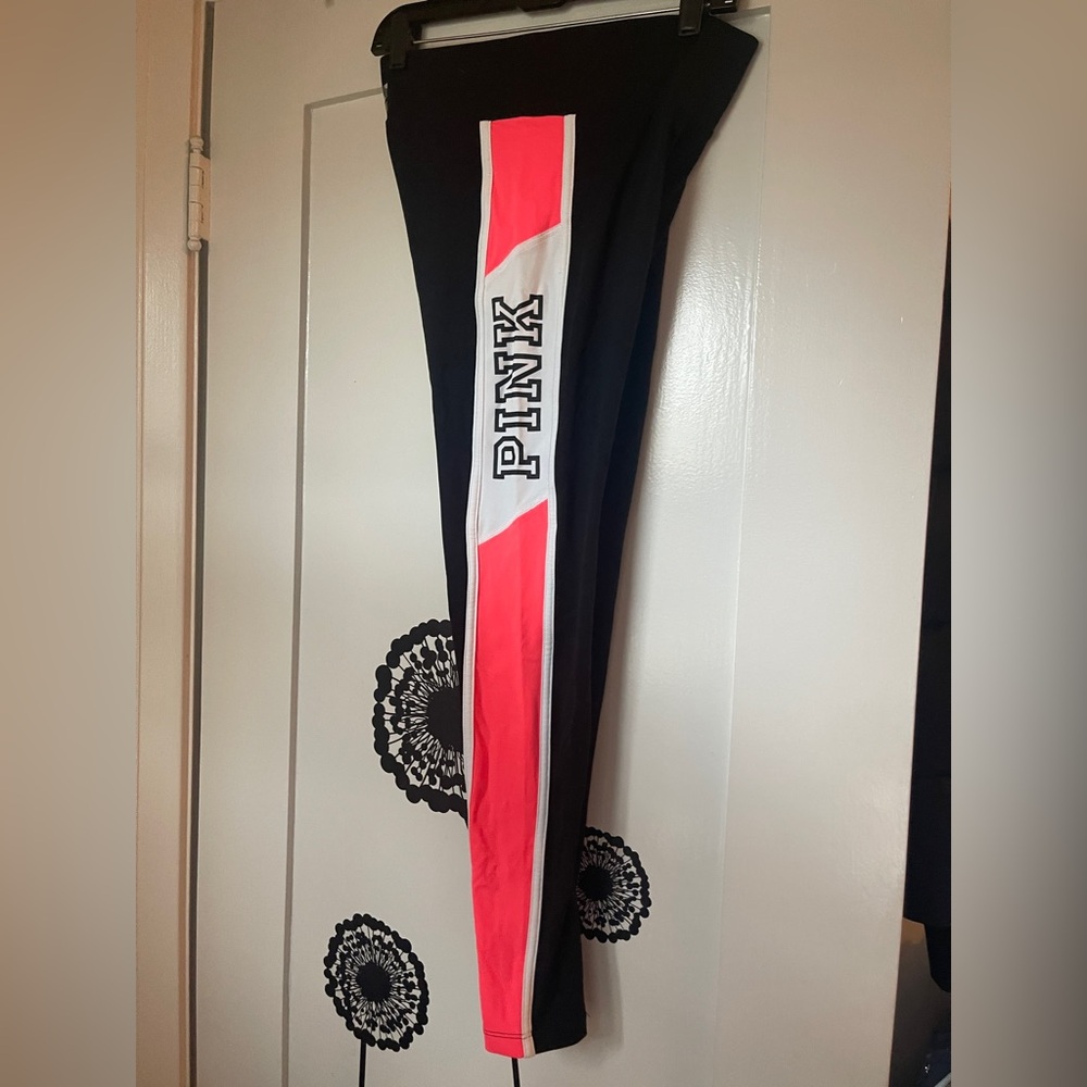 Victoria’s Secret PINK Ultimate high-waisted black Neon Orange Legging, size s